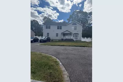 4478 Express Dr S. Drive, Ronkonkoma, NY 11779 - Photo 1