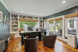 63 Ridge Dr, Plainview, NY 11803 - Photo 18