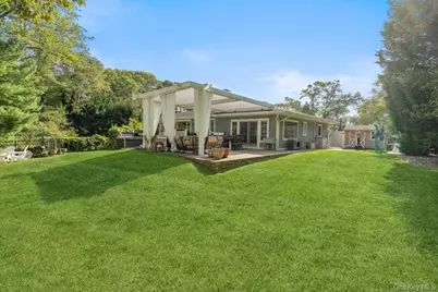 63 Ridge Drive, Plainview, NY 11803 - Photo 40