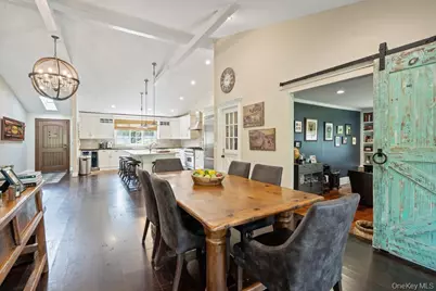 63 Ridge Drive, Plainview, NY 11803 - Photo 6