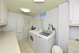 191 Cherry Ln, Airmont, NY 10952 - Photo 30