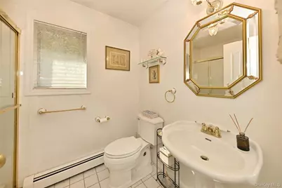 191 Cherry Lane, Airmont, NY 10952 - Photo 20