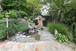 191 Cherry Ln, Airmont, NY 10952 - Photo 36