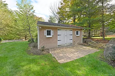 191 Cherry Lane, Airmont, NY 10952 - Photo 38