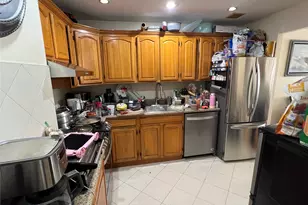 143-27 Roosevelt Ave, Flushing, NY 11354 - Photo 14