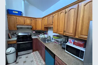 143-27 Roosevelt Avenue, Flushing, NY 11354 - Photo 24
