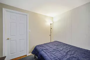 23 Holiday Park Dr, Centereach, NY 11720 - Photo 20