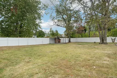 1 W End Avenue, Brentwood, NY 11717 - Photo 24