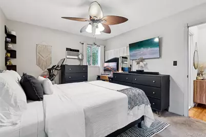 1 W End Avenue, Brentwood, NY 11717 - Photo 12