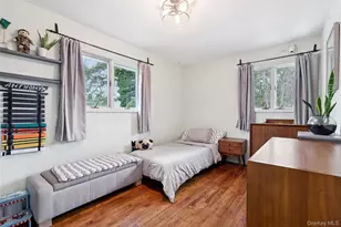 1 West End Ave, Brentwood, NY 11717 - Photo 14