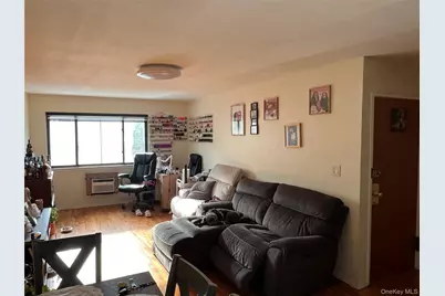 143-27 Roosevelt Avenue, Flushing, NY 11354 - Photo 12