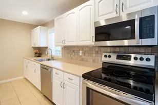 6 Maple Rd, Rocky Point, NY 11778 - Photo 8