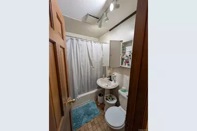 57 Hiawatha Drive, Brightwaters, NY 11718 - Photo 12