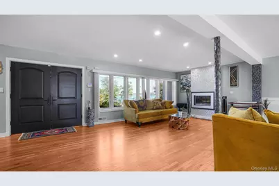 14962 Powells Cove Boulevard, Whitestone, NY 11357 - Photo 8