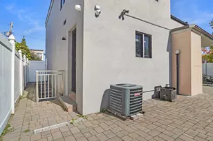 149-62 Powells Cove Blvd, Whitestone, NY 11357 - Photo 38