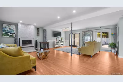 14962 Powells Cove Boulevard, Whitestone, NY 11357 - Photo 4