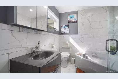 14962 Powells Cove Boulevard, Whitestone, NY 11357 - Photo 28