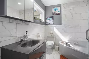 149-62 Powells Cove Blvd, Whitestone, NY 11357 - Photo 28