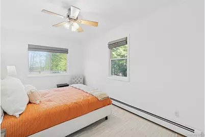 5875 Peconic Bay Boulevard, Laurel, NY 11948 - Photo 8