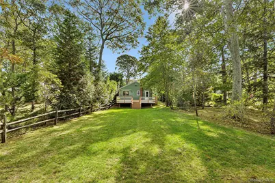 5875 Peconic Bay Boulevard, Laurel, NY 11948 - Photo 10