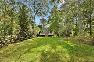 5875 Peconic Bay Blvd, Laurel, NY 11948 - Photo 10