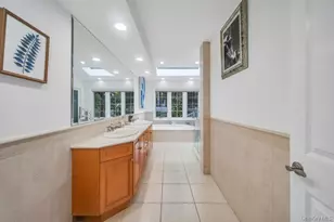 30 Fox Hollow Ridings Rd, Northport, NY 11768 - Photo 22