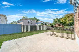 146-32 Willets Point Blvd, Whitestone, NY 11357 - Photo 38