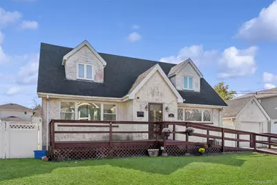 14 Bell Court, Bellmore, NY 11710 - Photo 20