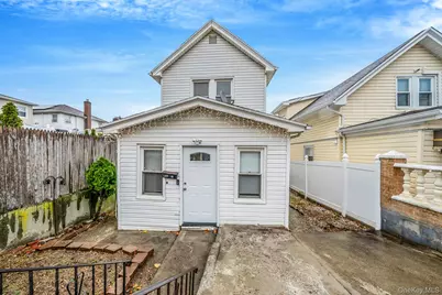 13015 129th Street, Ozone Park, NY 11420 - Photo 2