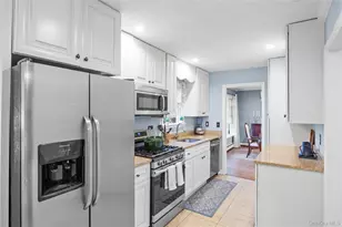 7 Shaker Hollow Rd, Setauket, NY 11733 - Photo 12