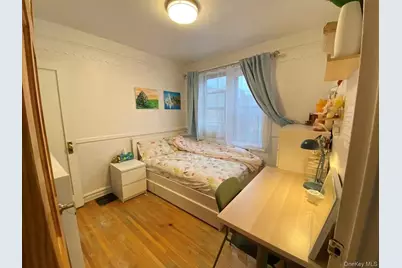 42-52 Layton Street #6F, Elmhurst, NY 11373 - Photo 4