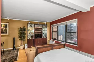 2 Tudor City Pl, New York, NY 10017 - Photo 10