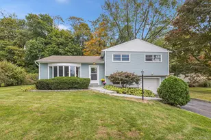 19 Donald Ln, Ossining, NY 10562 - Photo 2