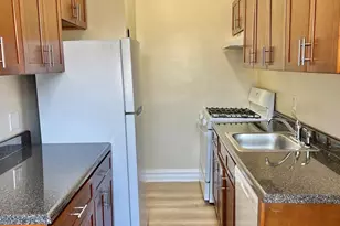 110 Stonelea Stonelea, New Rochelle, NY 10801 - Photo 4