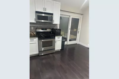 [Address not provided], West Babylon, NY 11704 - Photo 4