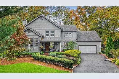 16 Nottingham Way, Mahopac, NY 10541 - Photo 1