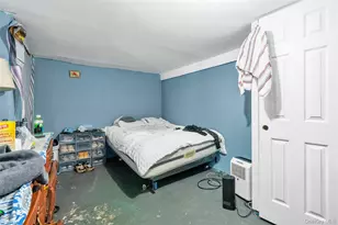 54 E 15th St, Huntington Station, NY 11746 - Photo 14