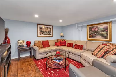 865 Third Avenue, Franklin Square, NY 11010 - Photo 20