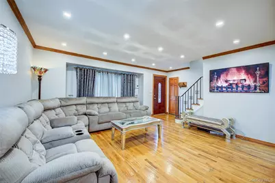 1025 Ontario Road, West Hempstead, NY 11552 - Photo 8