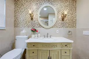 1025 Ontario Rd, West Hempstead, NY 11552 - Photo 18