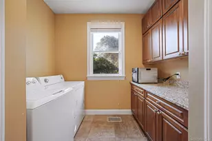 32A Vail Ave, East Quogue, NY 11942 - Photo 26