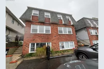 1 Inwood Road #A, Port Washington, NY 11050 - Photo 1