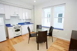 215 E Broadway, Long Beach, NY 11561 - Photo 4