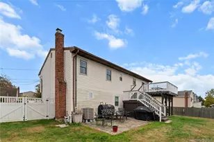 1259 America Ave, West Babylon, NY 11704 - Photo 24