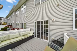 1404 Hawthorn Way, New Windsor, NY 12553 - Photo 44