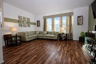 1404 Hawthorn Way, New Windsor, NY 12553 - Photo 10