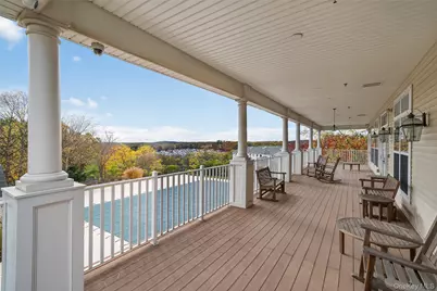 1404 Hawthorn Way, New Windsor, NY 12553 - Photo 48