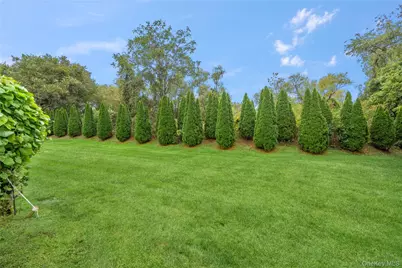 53 Freedom Lane, Coram, NY 11727 - Photo 18