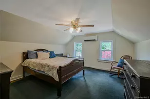 147 N Country Rd, Mount Sinai, NY 11766 - Photo 22