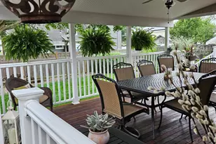 681 N Clinton Ave, Lindenhurst, NY 11757 - Photo 4